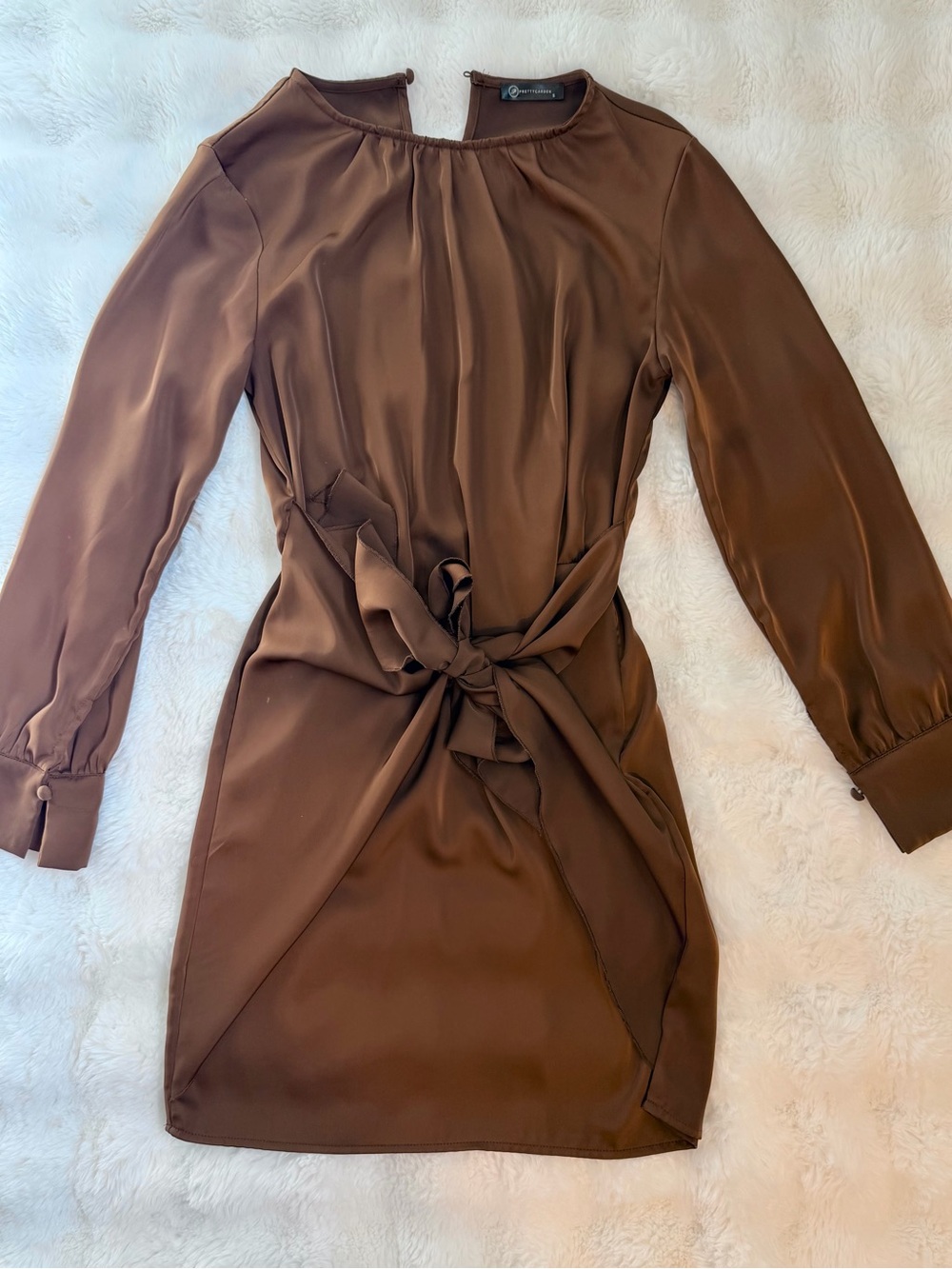 Tie-Waist Brown Long-Sleeve Dress